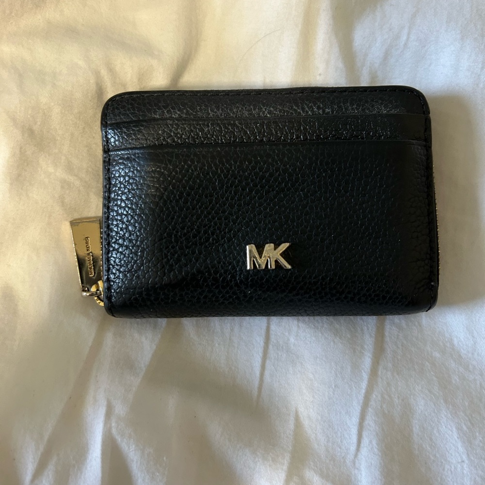 Michael Kors Small Black Zip Around Wallet